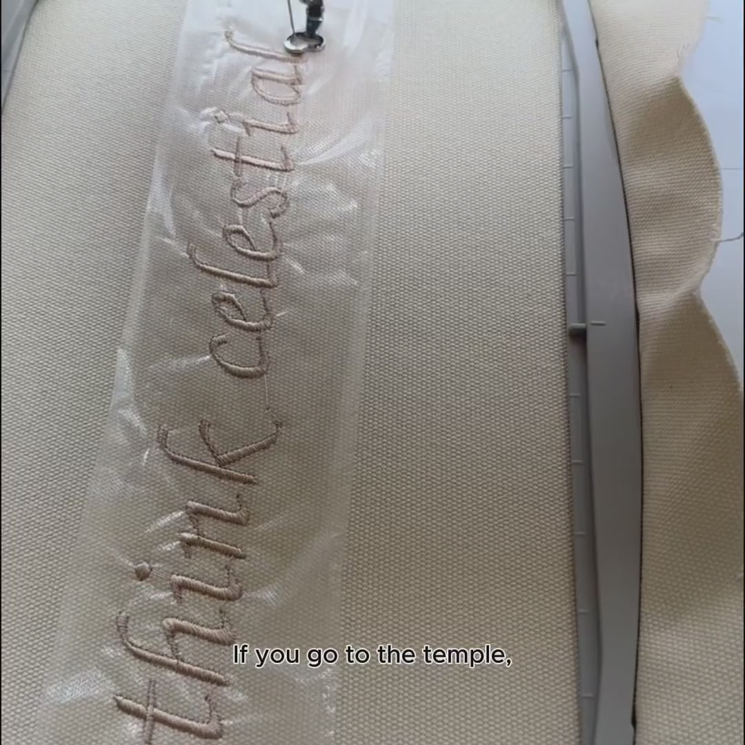 Features of the Classic Temple Bag